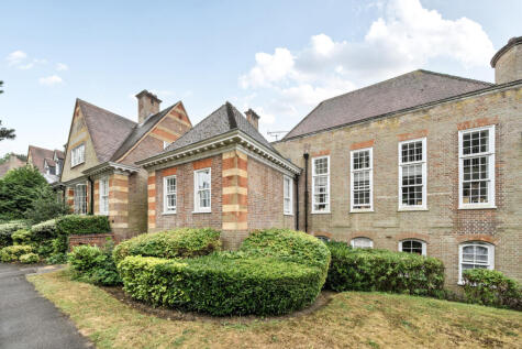 Cottage Close, Harrow