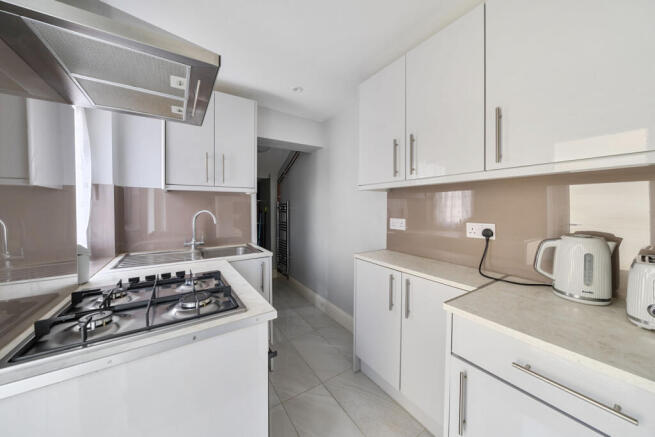 1318823-13-6867e8...