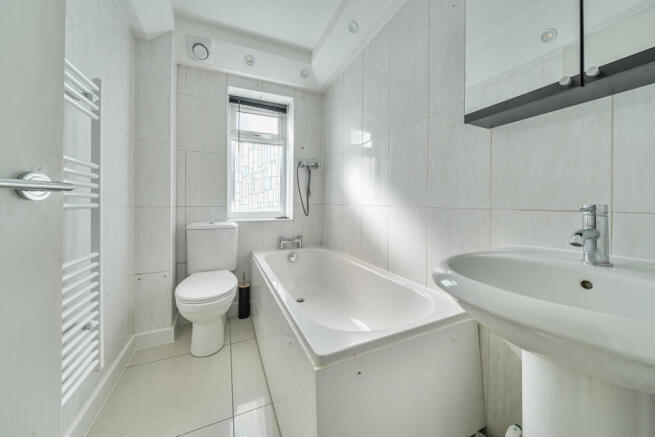 1348970-5-68b85e1...