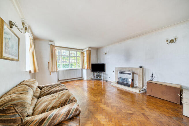 1359223-15-68ee65...