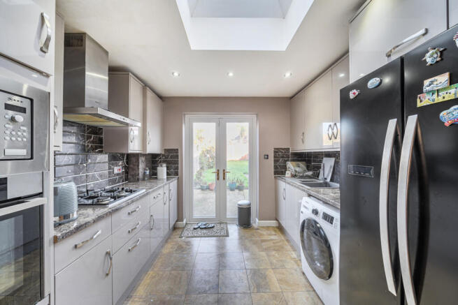 1383910-20-692700...