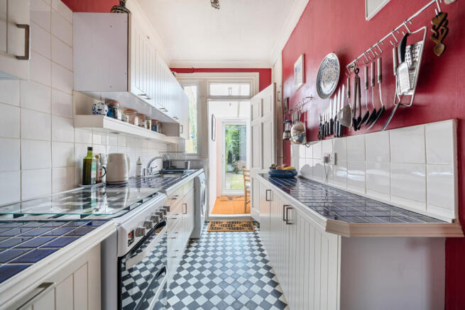 1343512-10-68a736...