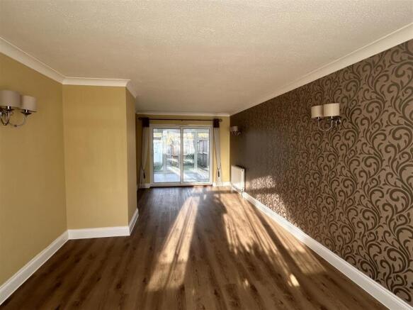 Lounge.JPG