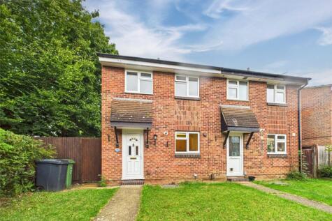 Colliston Walk, Calcot, Berkshire, RG31