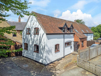 The Green, Dunchurch, Rugby Warwickshire CV22 6NJ