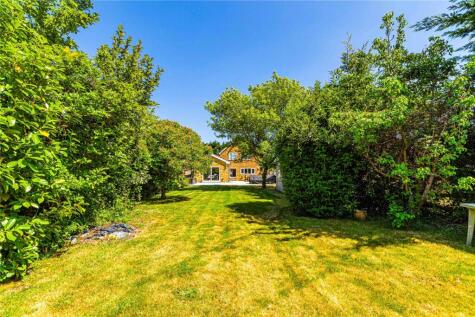 Leighton Road, Northall, Buckinghamshire, LU6