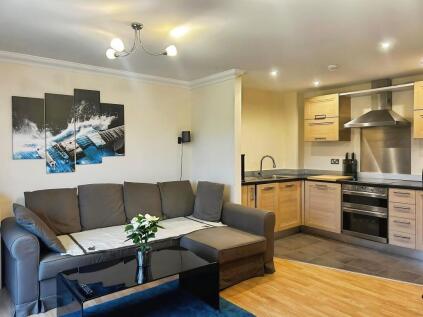 Kempton Drive, Warwick