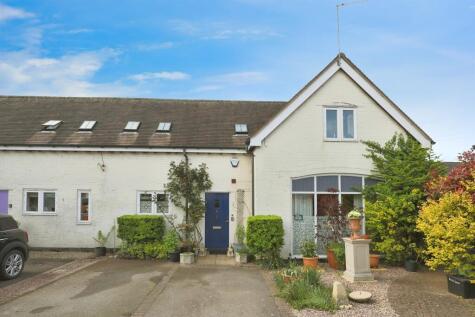 Talbot Court, Wellesbourne, WARWICK
