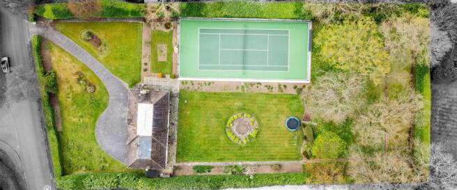 WOODEND-DRONE- (7) cropped.jpg