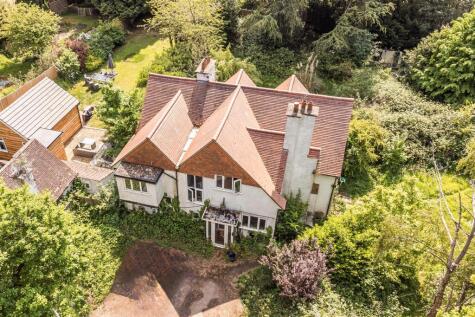Lower Kingswood, Tadworth