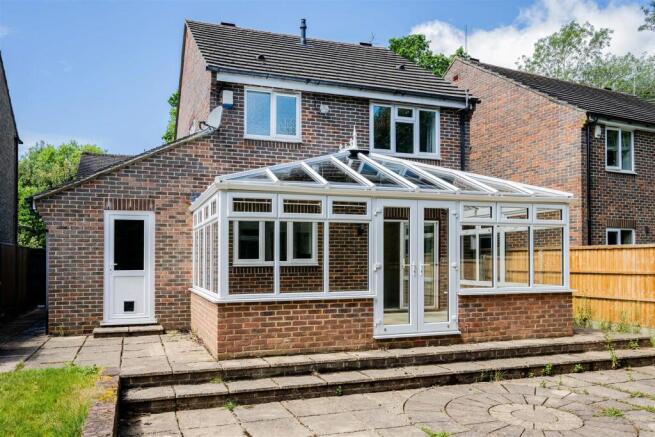 LINDEN CLOSE, 3  (4).jpg