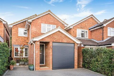 Cranbourne Drive, Harpenden, AL5