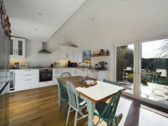 Dining Kitchen