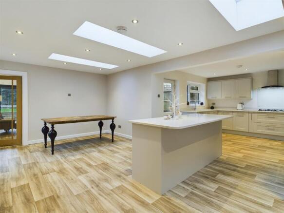 Dining Kitchen