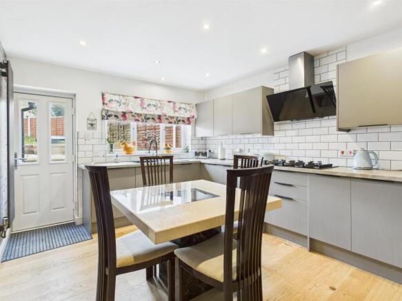 Dining Kitchen