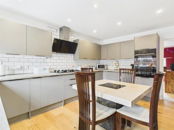 Dining Kitchen