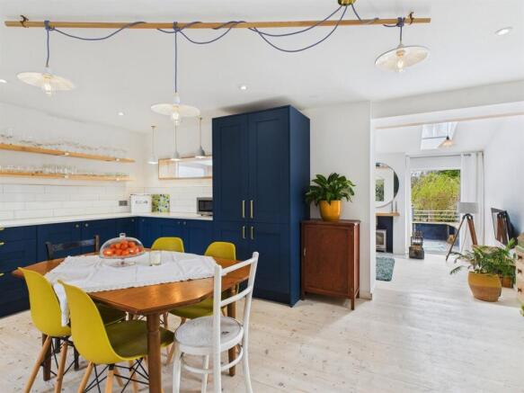 Dining Kitchen