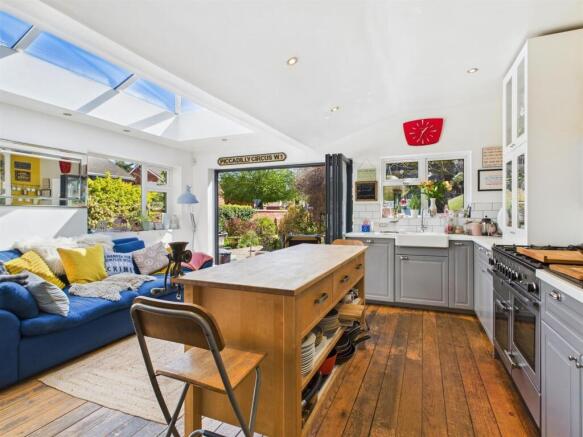 Kitchen/Family Room