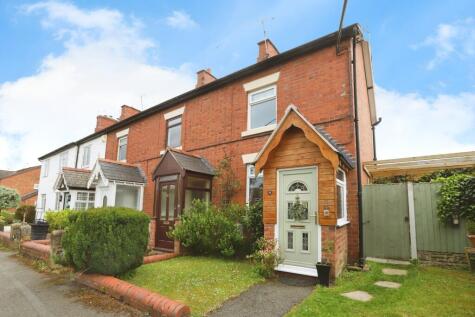 Claypit Lane, Gresford, Wrexham, Wrecsam, LL12