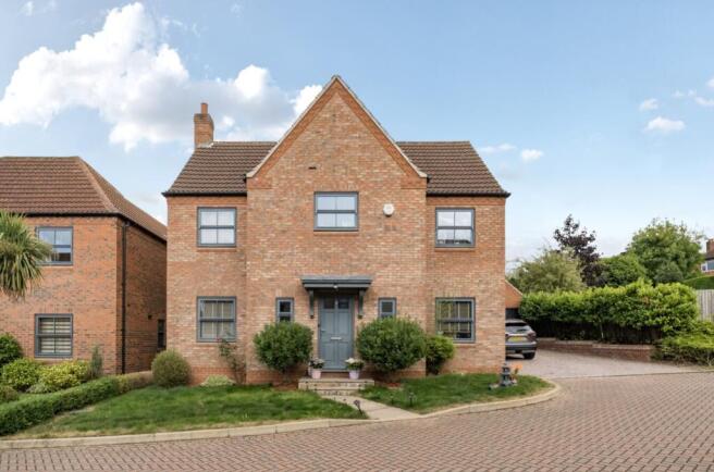 1323878-5-68794ce85bfd0-ARW