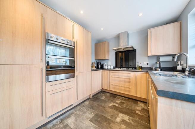 1396171-13-695d80bfb44ef