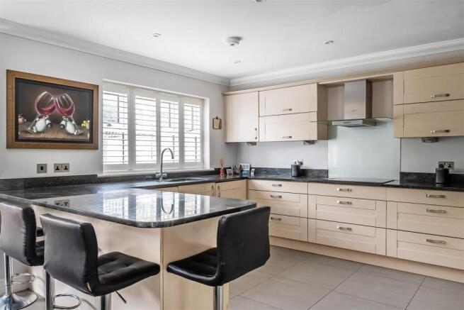 5-Gainsford-Place-24.jpg