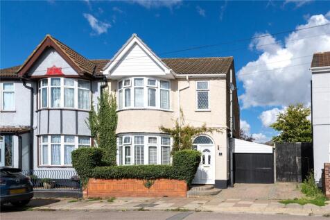 Kenneth Road, Luton, Bedfordshire, LU2