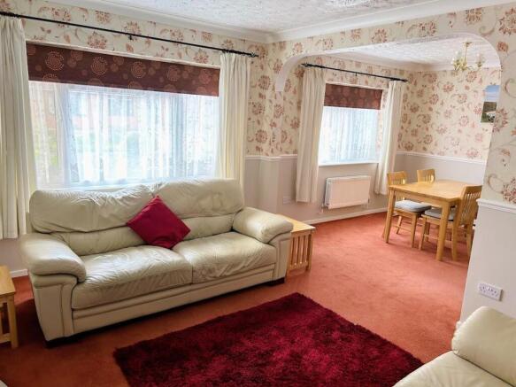 LIVING DINING ROOM