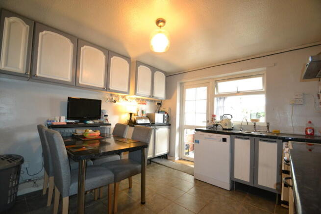 Kitchen 1