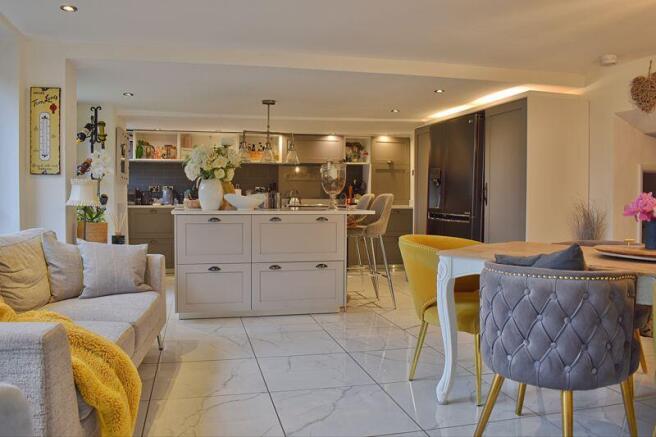 dining kitchen