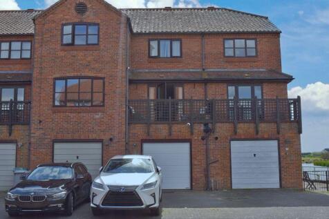 Coopers Yard, Newark