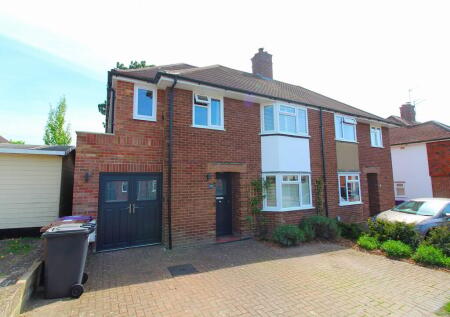 Grosvenor Road West, Baldock, SG7