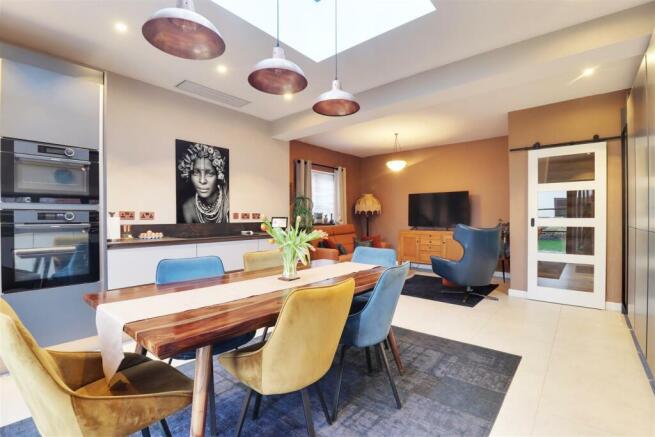 LIVING DINING KITCHEN