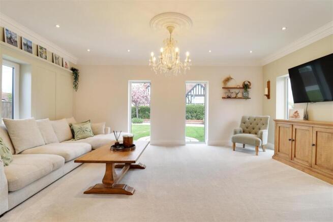 SITTING ROOM