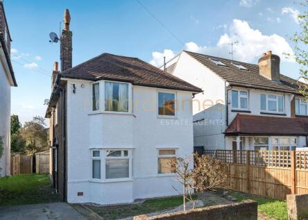 Milton Road, Mill Hill, NW7