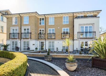 St. Vincents Lane, Mill Hill, NW7