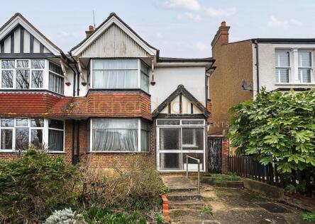 Daws Lane, Mill Hill, NW7