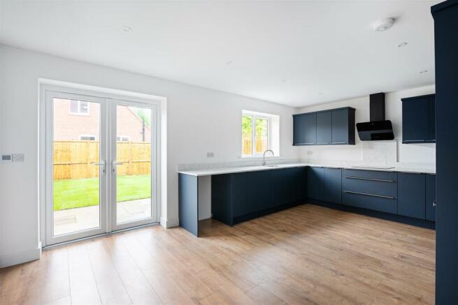 KITCHEN DINING