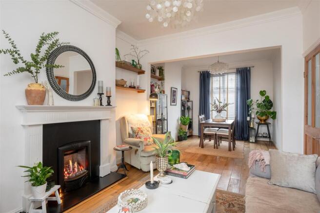 LIVING DINING