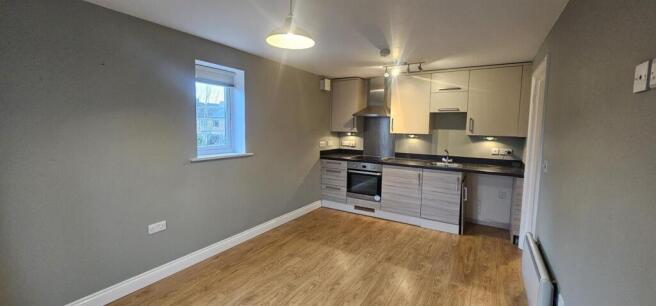 9 Pound Kitchen.lounge.jpg