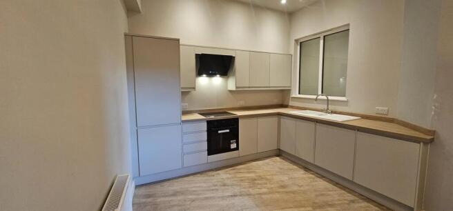 Riverstreet Flat 4 Kitchen.jpg