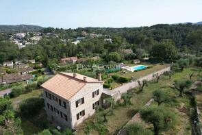 Photo of Provence-Alps-Cote d`Azur, Alpes-Maritimes, Mouans-Sartoux