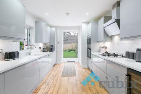 Fairmile Avenue, London, SW16