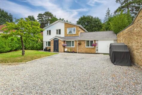 Barwell Close, Crowthorne, Berkshire, RG45