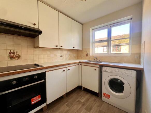 Kitchen side angle