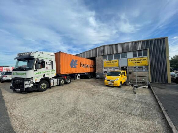 Unit 18 Eddystone HGV.jpg