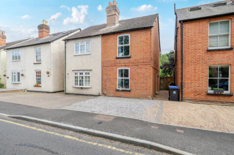 Connaught Road, Brookwood, Woking