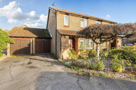 Willowmead Close, Woking, Surrey