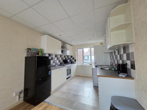 20251103_153633_resized