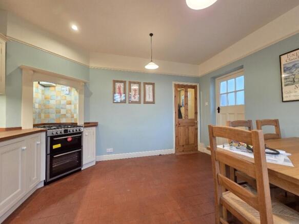 20251110_111245_resized